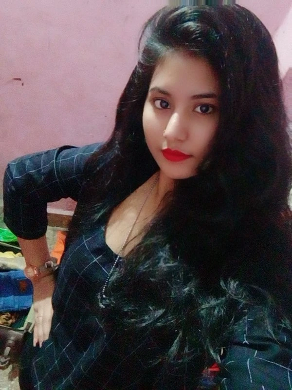 Dimpi Patel Independent Girl – Indian escort in Bangalore — 3 / 5