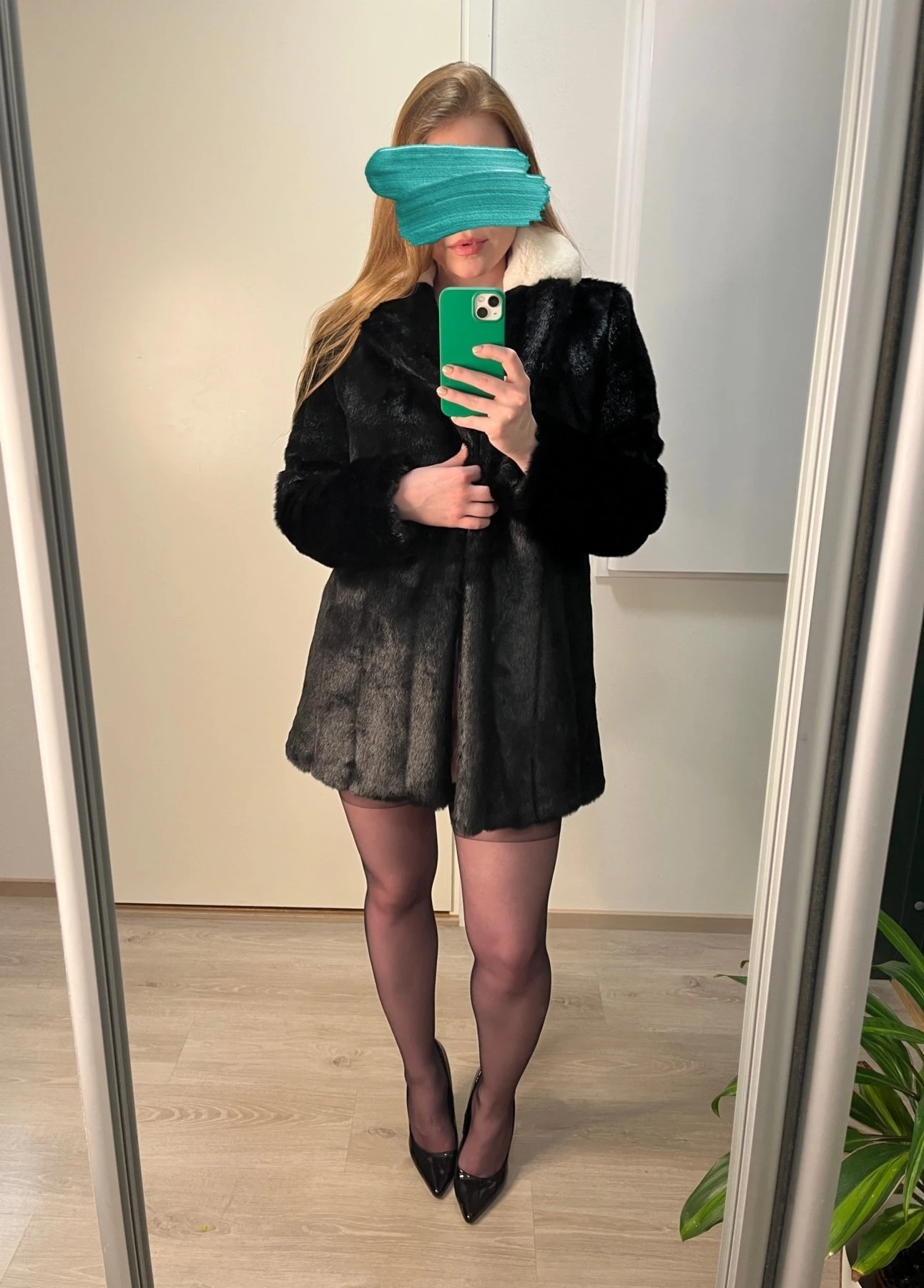 Mirabelle, All Natural Real Readhead – escort in Bangalore — 22 / 30