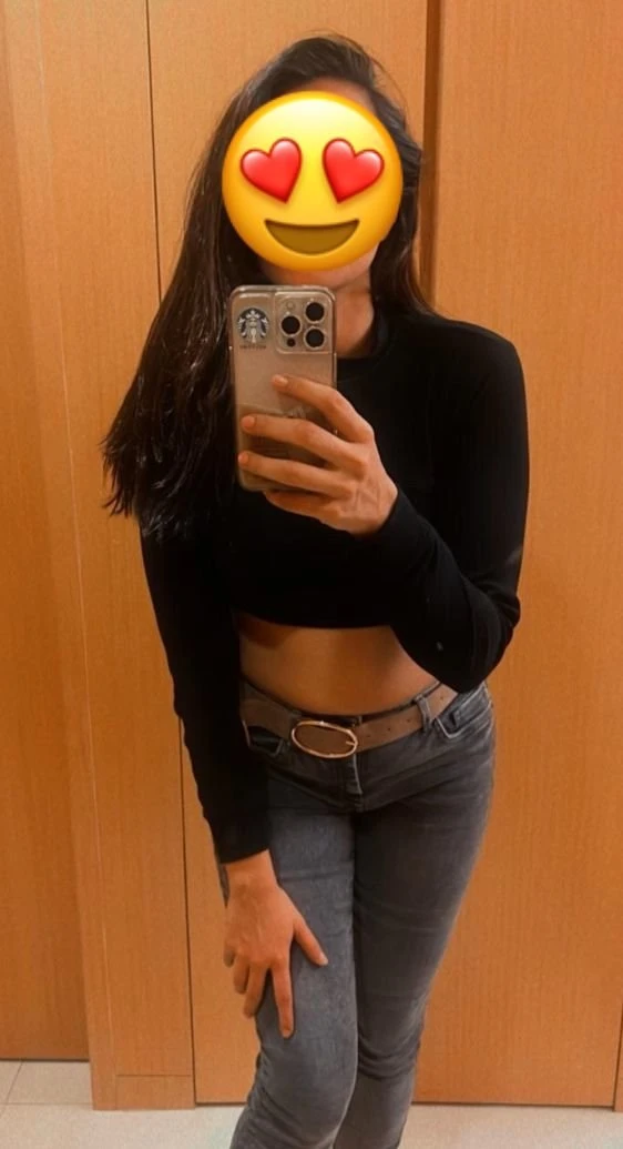 VIP Bangalore Escort Agency – Indian escort agency in Bangalore — 4 / 8