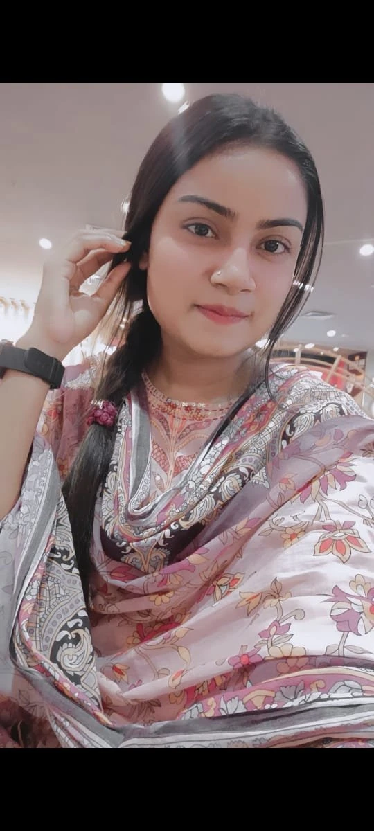 Sonam Cam Real – Indian escort in Ahmedabad — 2 / 3