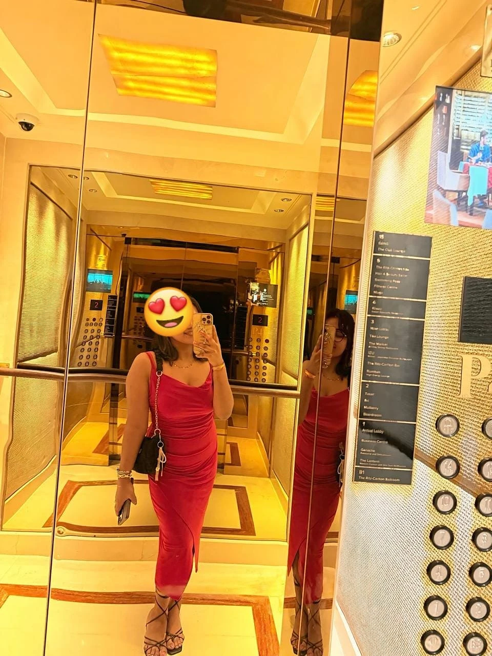 Riya only outcall /CAM – escort in Bangalore — 2 / 6