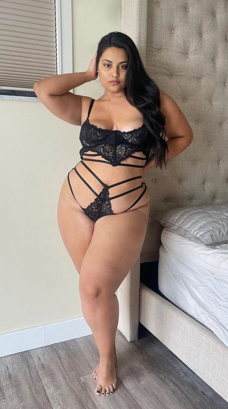 Piss Mistress Here! Make me your dirty l – Indian dominatrix in Ahmedabad — 4 / 6
