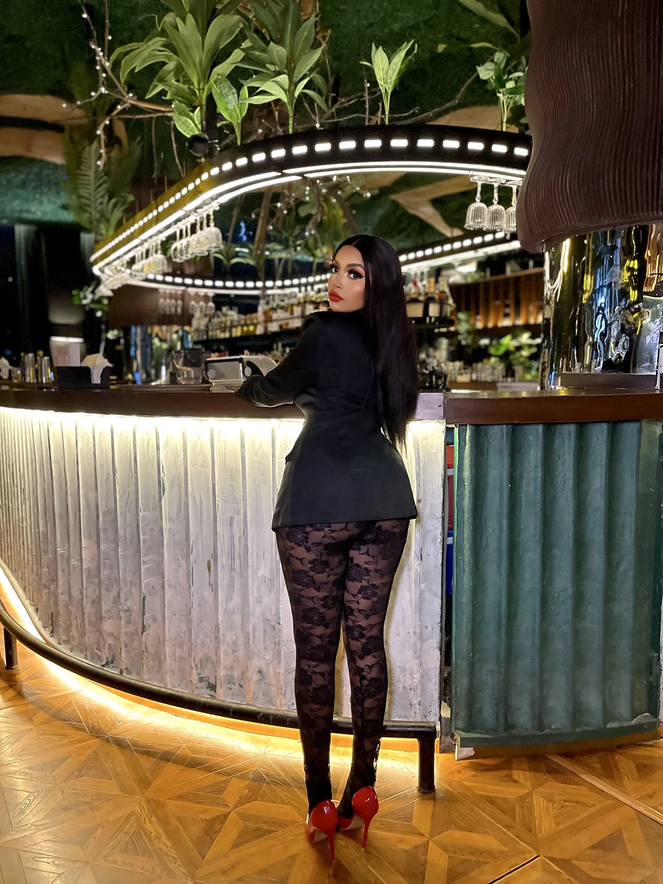 Amber – Ethiopian escort in Gurgaon — 5 / 7