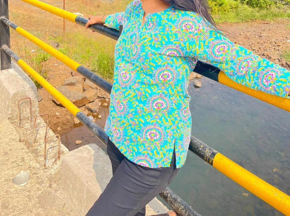 Sara – Indian escort in Bangalore — 2 / 5