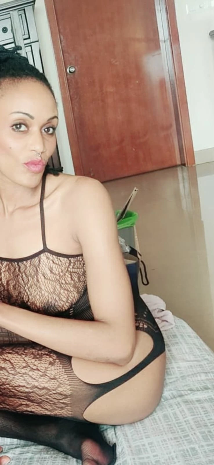 Jamiee – Kenyan escort in Bangalore — 2 / 6