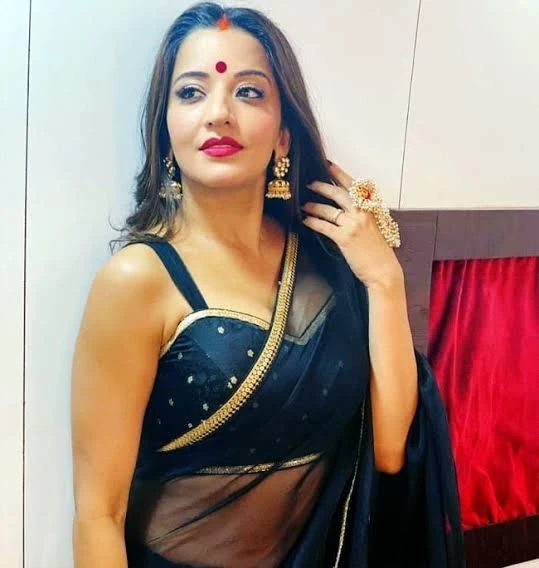 Shyamala – Indian escort in Bangalore — 3 / 4