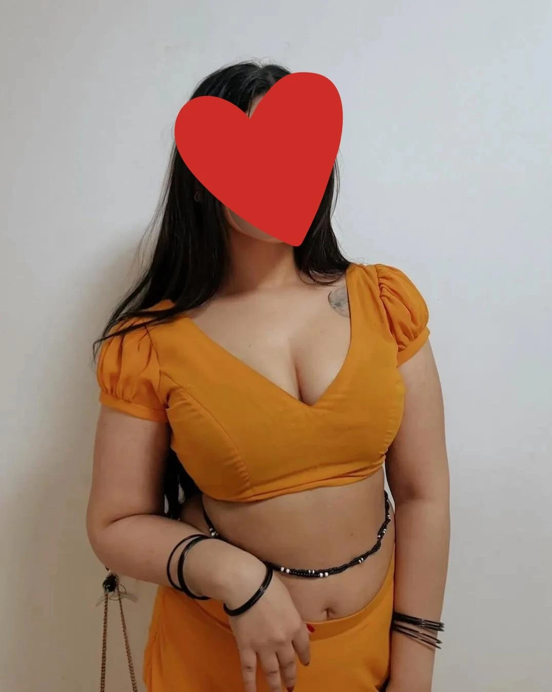 ÏshikÅ🦋Çam fun & Real méèt – Indian escort in Bangalore — 3 / 5