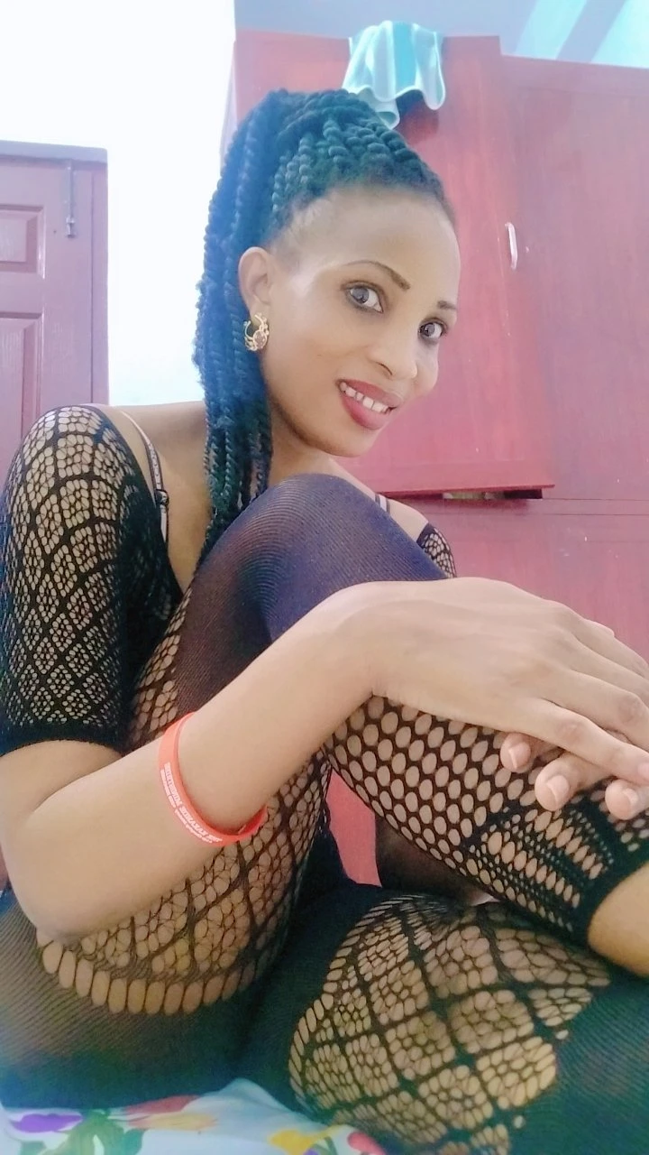 Sexy Kelly, bdsm,GFE , RIMMING – Kenyan escort in Chennai — 4 / 7
