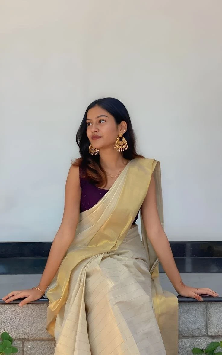 Pallavi Roy – escort in Ahmedabad — 4 / 5