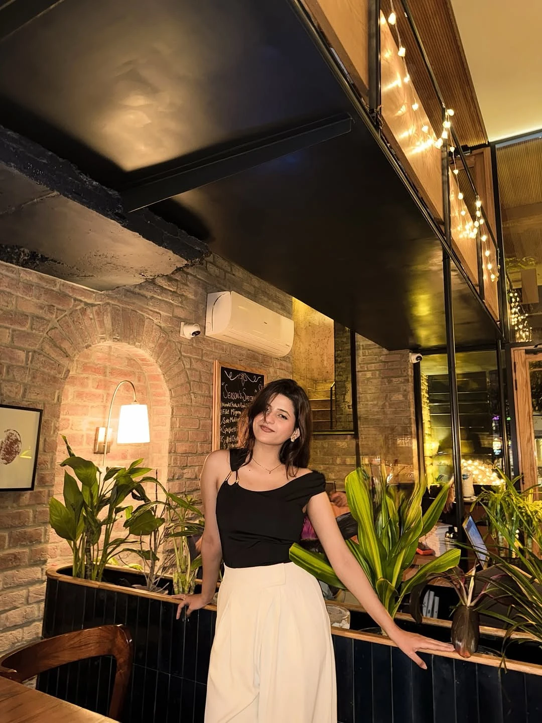 Anushka – Indian escort in Bangalore, Escort, Banga