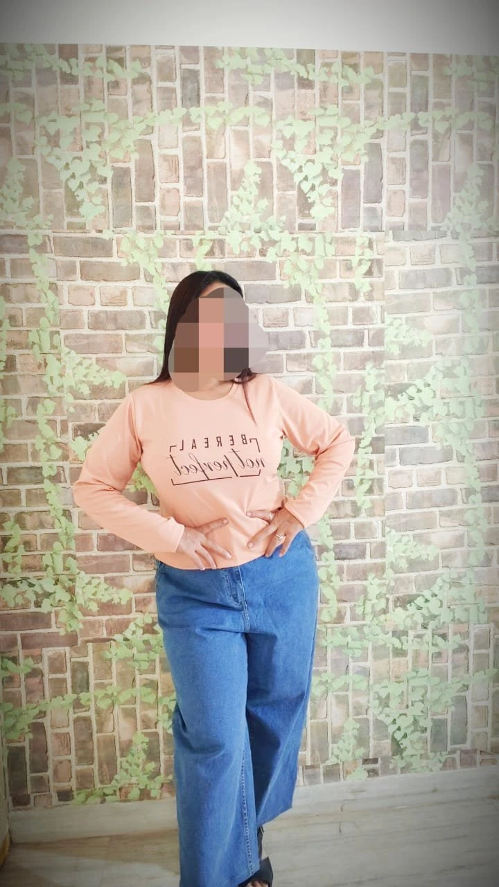 Meera Patil – Indian escort in Bangalore — 2 / 12