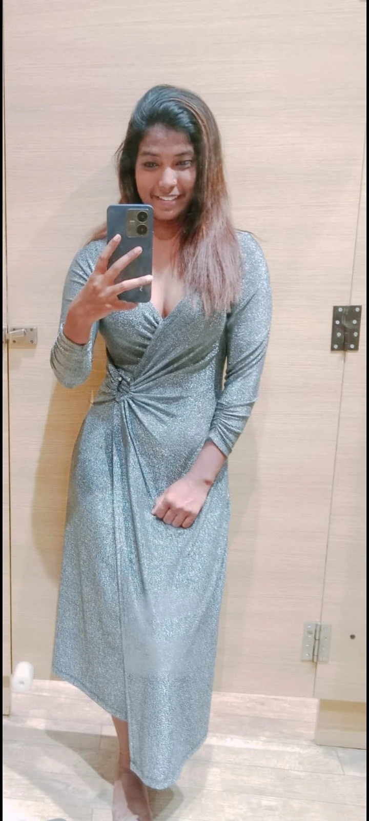 Tamil and Kerala Young Girls Doorstep – Indian escort in Chennai — 5 / 8