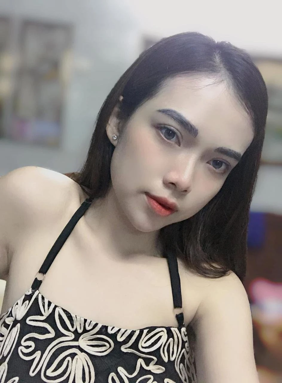 Mimi – Vietnamese masseuse in Ahmedabad — 2 / 3