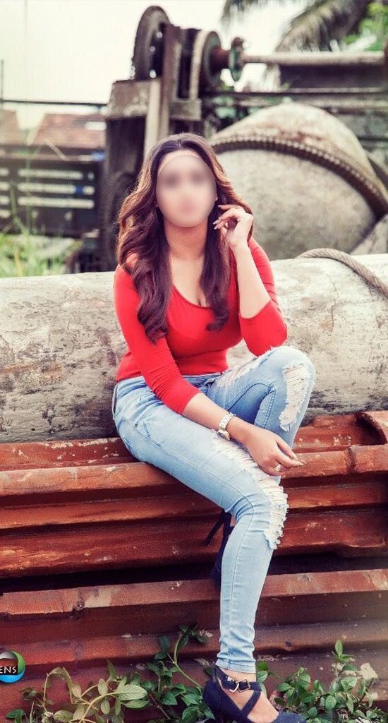 N A T A s h A Independent Escort OutCal – Indian escort in Bangalore — 2 / 4