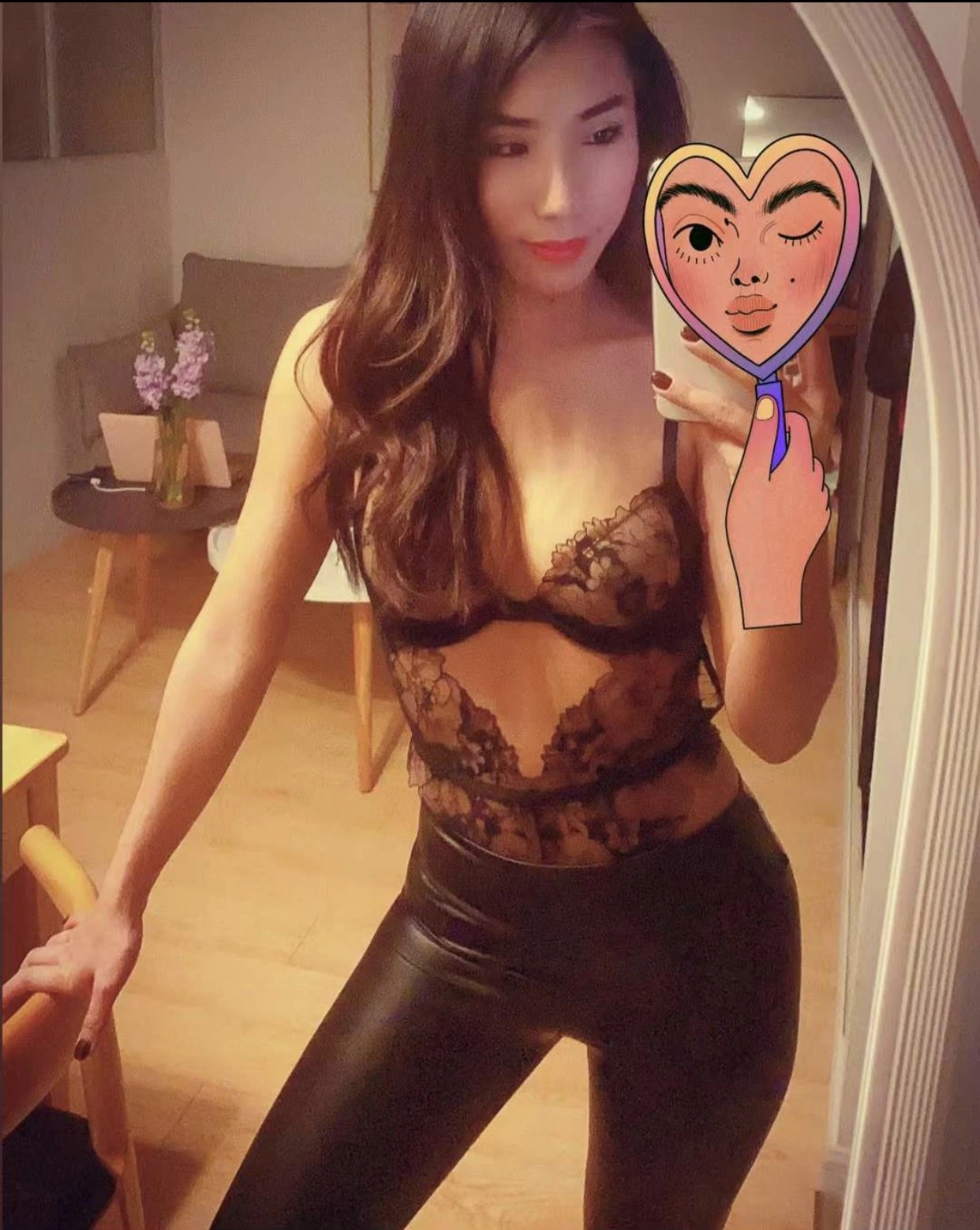 Selavy – Uruguayan escort in Hong Kong — 6 / 7