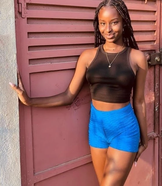 Jojo Powers – Rwandan escort in Bangalore — 4 / 5
