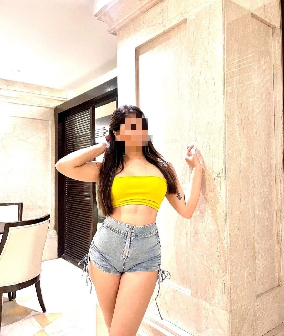 Nidhi live nude video show – Indian escort in Chennai — 5 / 8