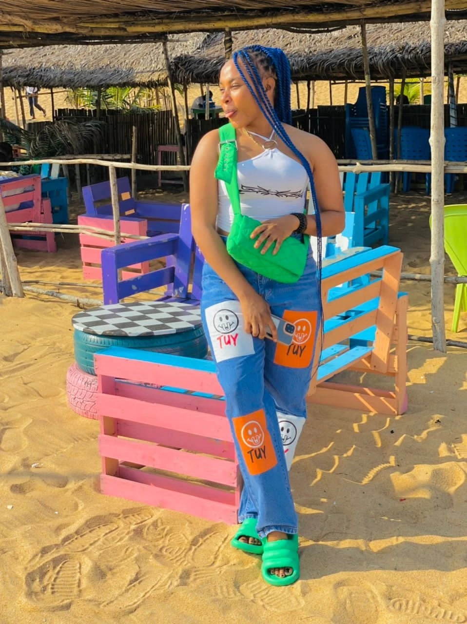 Amanda – Nigerian escort in Cotonou — 3 / 4