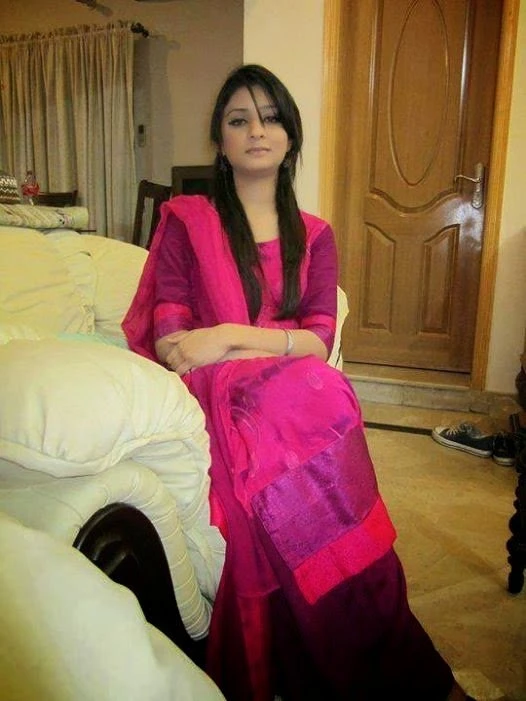 Greeshma New Modal – Indian escort in Bangalore — 2 / 3