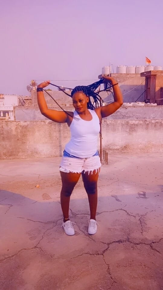 Trisha – Angolan escort in Bangalore — 6 / 7