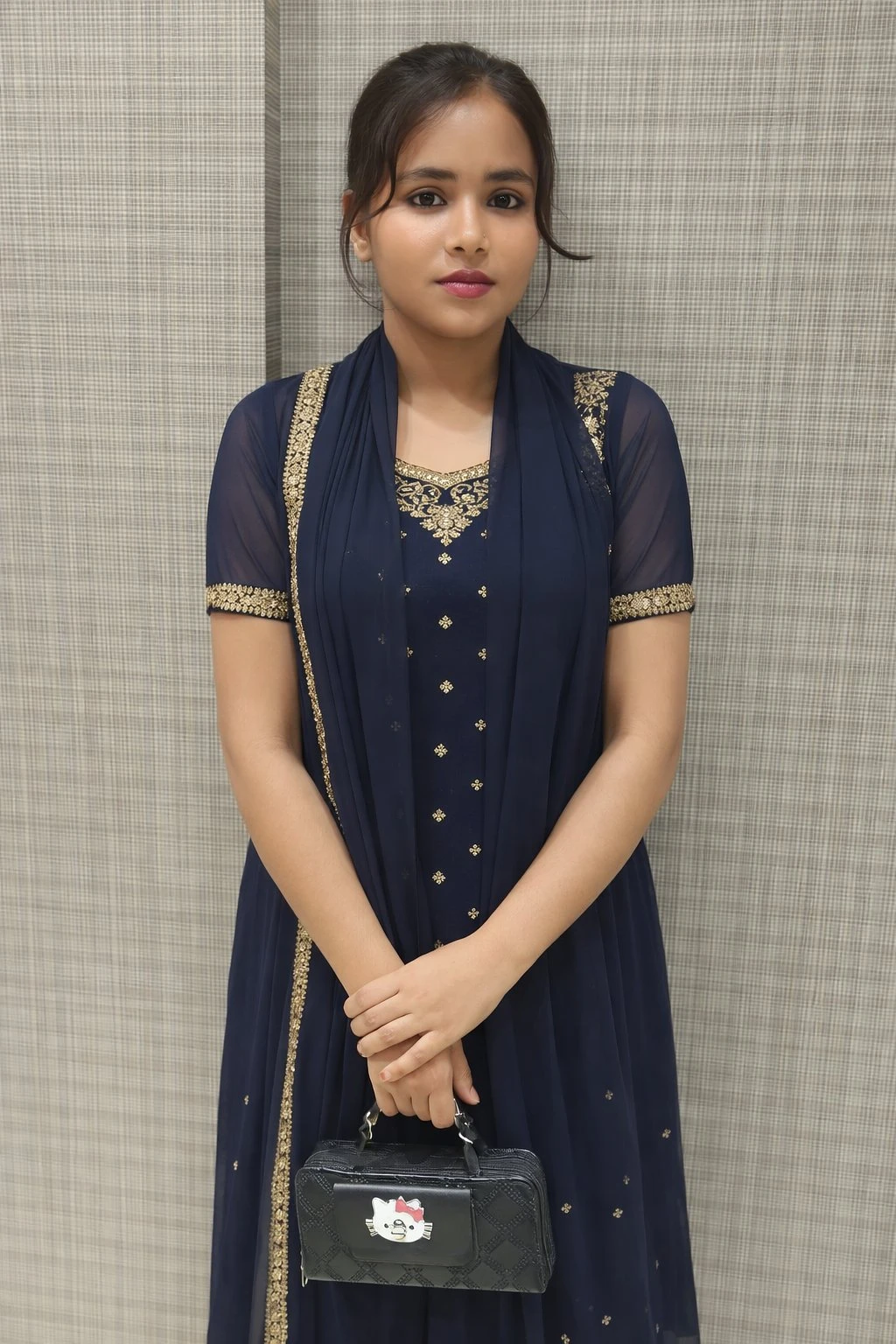 100% Same Profile Available – Indian escort in Bangalore — 4 / 5