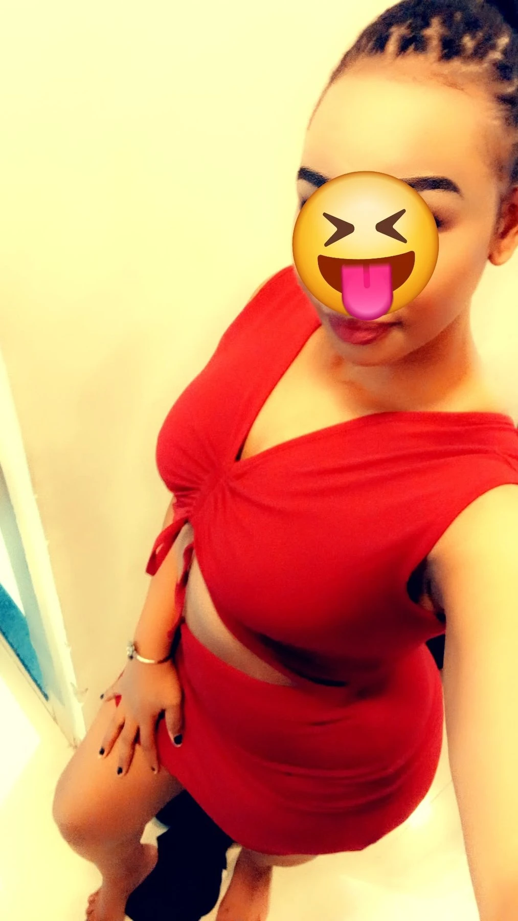 Yummie – Zambian escort in Ahmedabad — 2 / 5