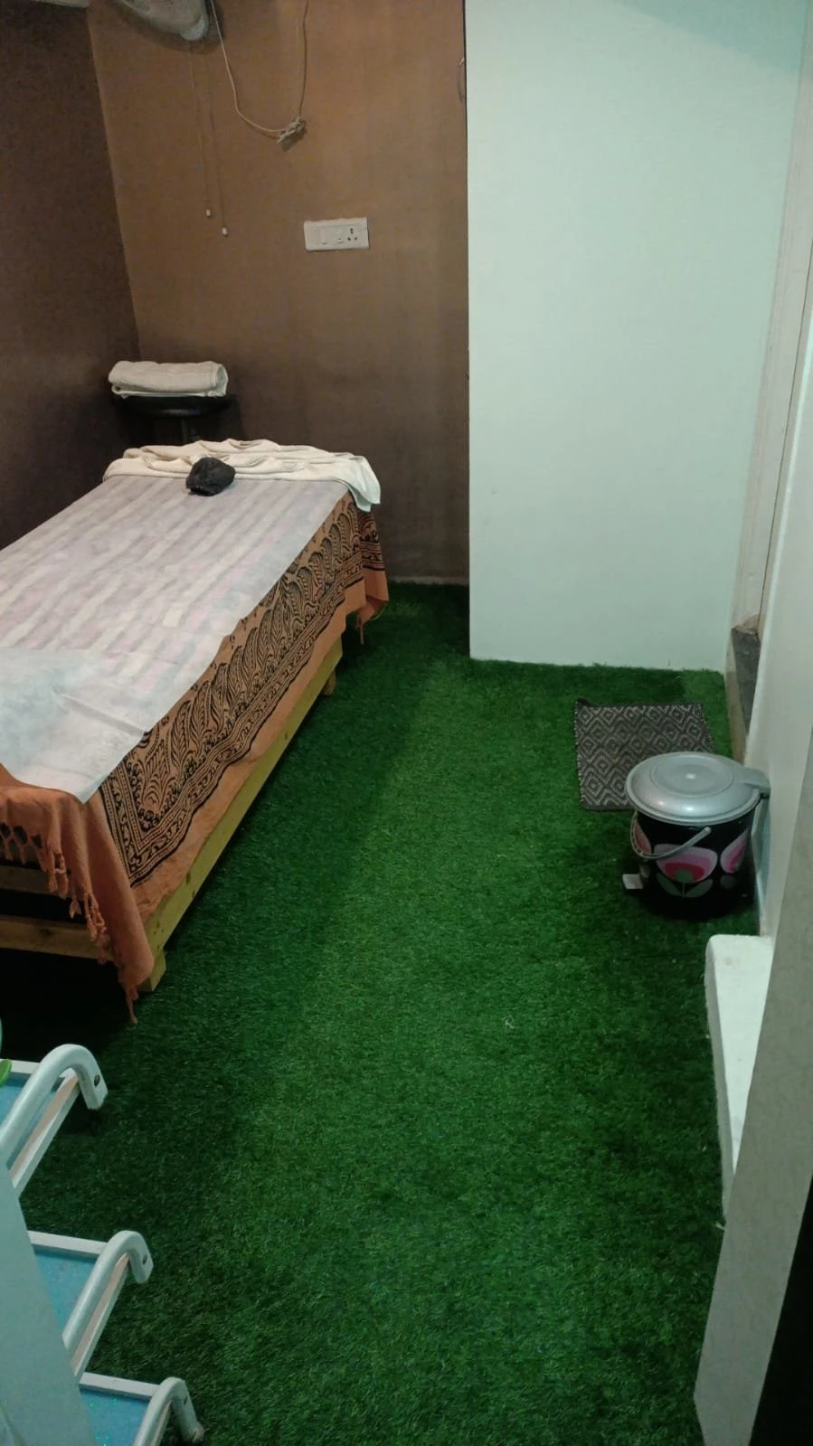 Body to Body Massage in Bangalore – Indian masseuse in Bangalore — 7 / 9