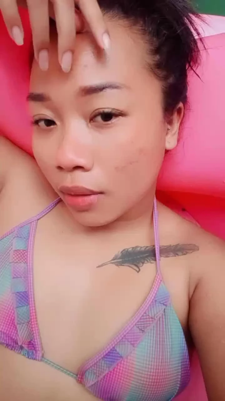 Clara – Indonesian escort in Hong Kong — 5 / 8