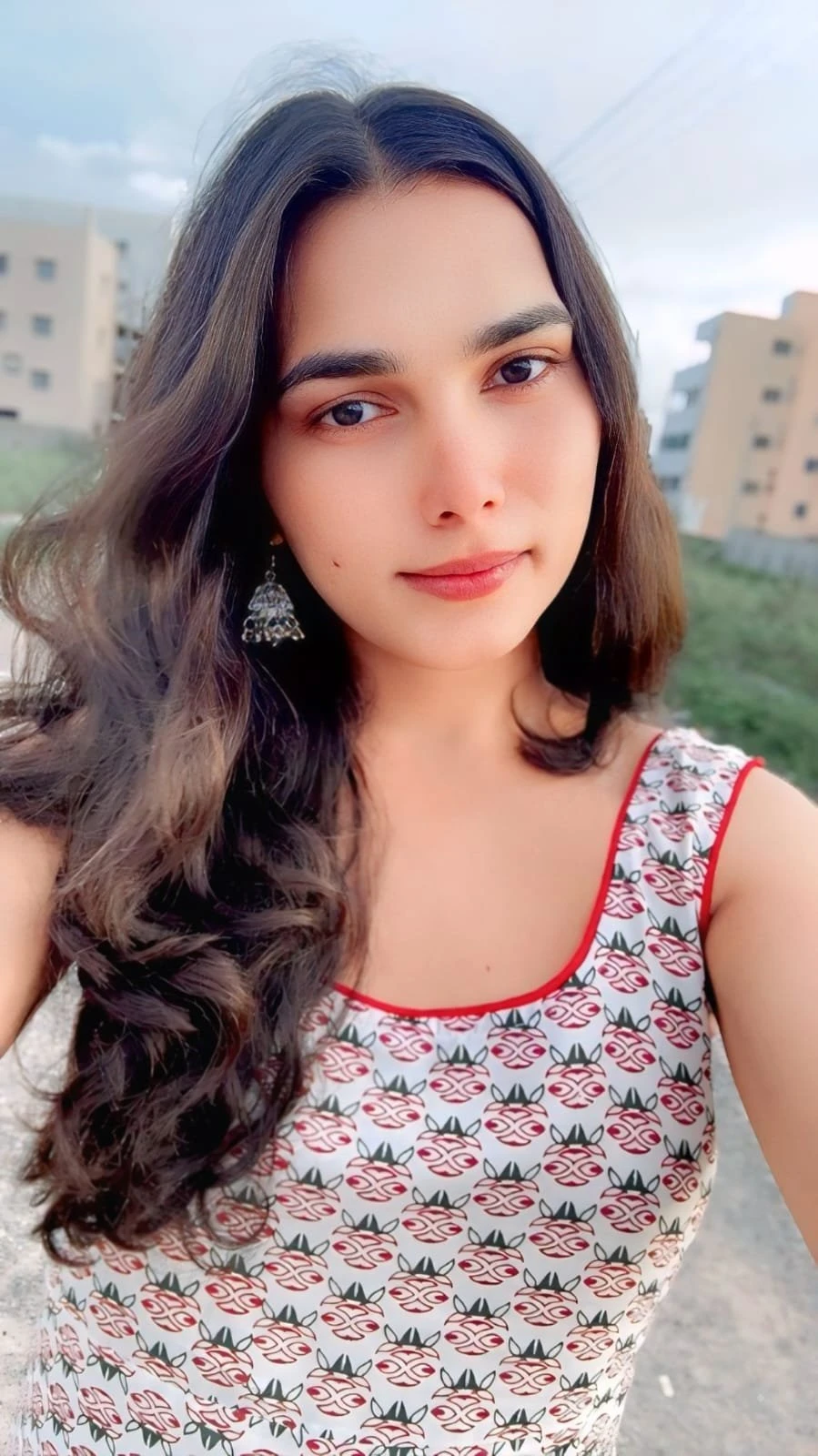 Sruthi reddy here independent girl – Indian escort in Hyderabad — 3 / 5