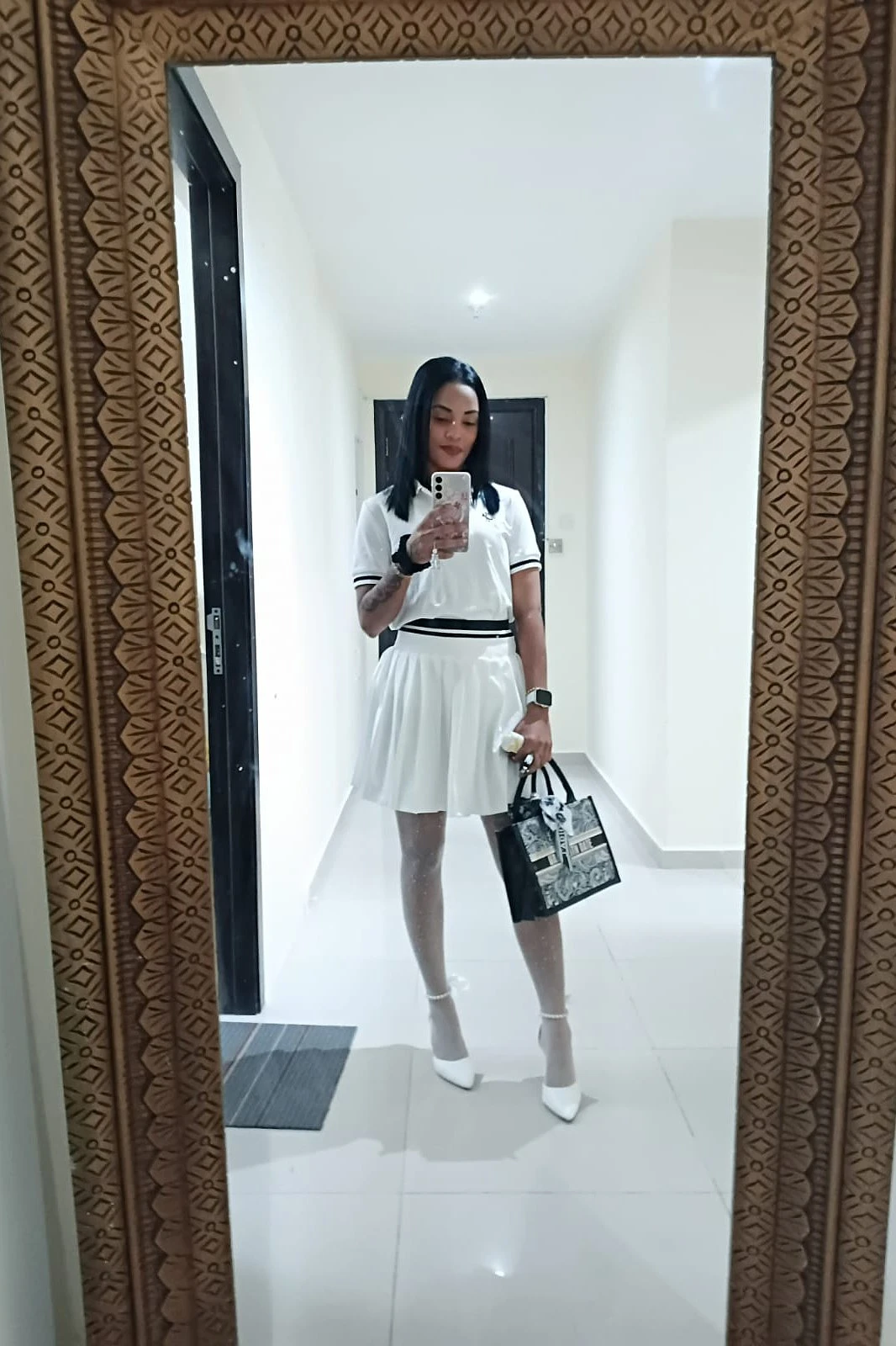 Ainoha – Colombian escort in Hong Kong — 3 / 9
