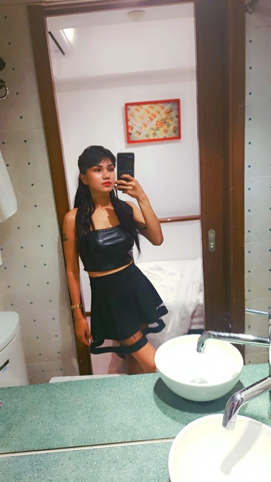 I’m back in hk Nadia PartyGirl – Indonesian escort in Hong Kong — 4 / 7