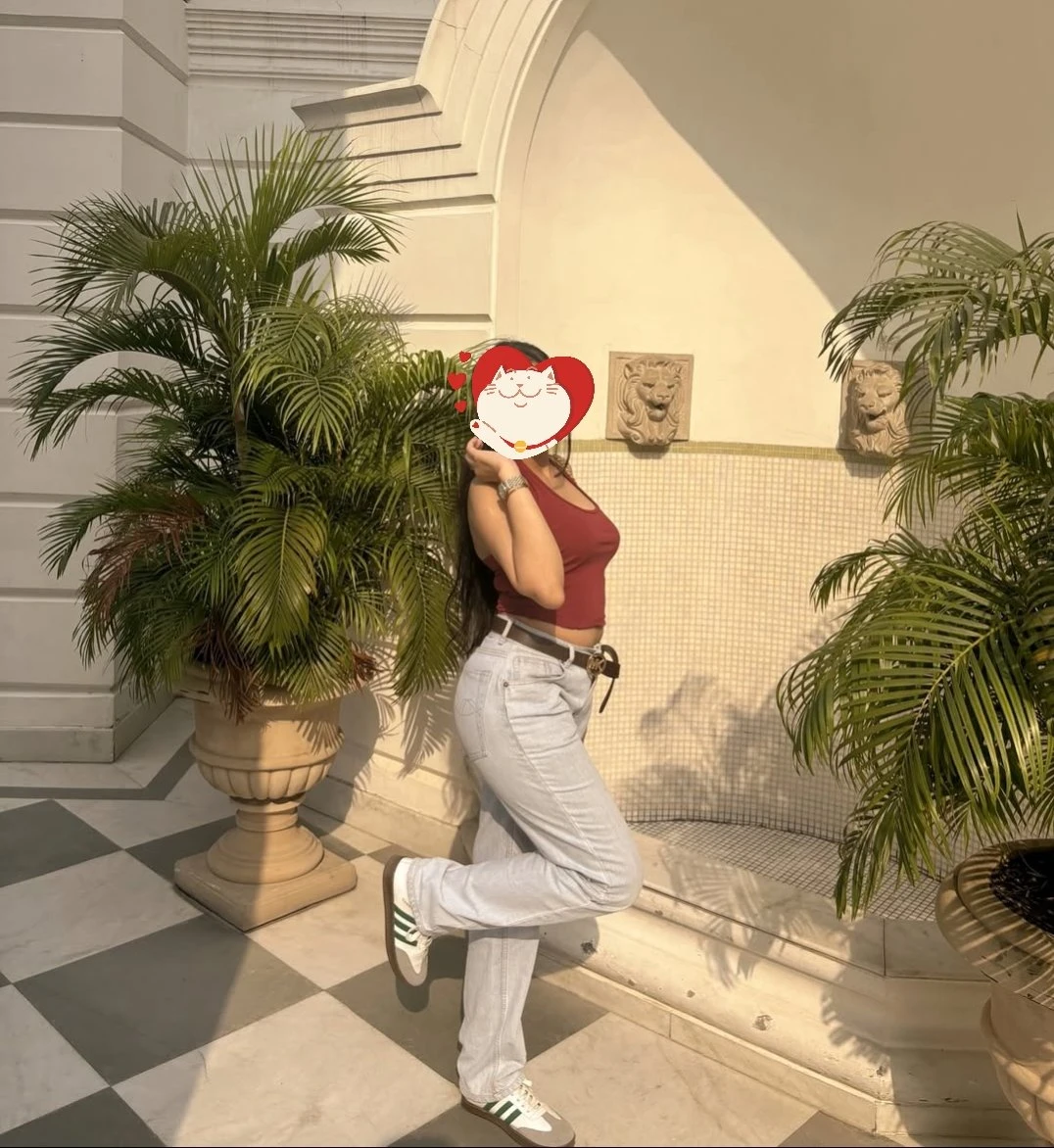 Tanvi No Cash – Indian escort in Bangalore — 3 / 5