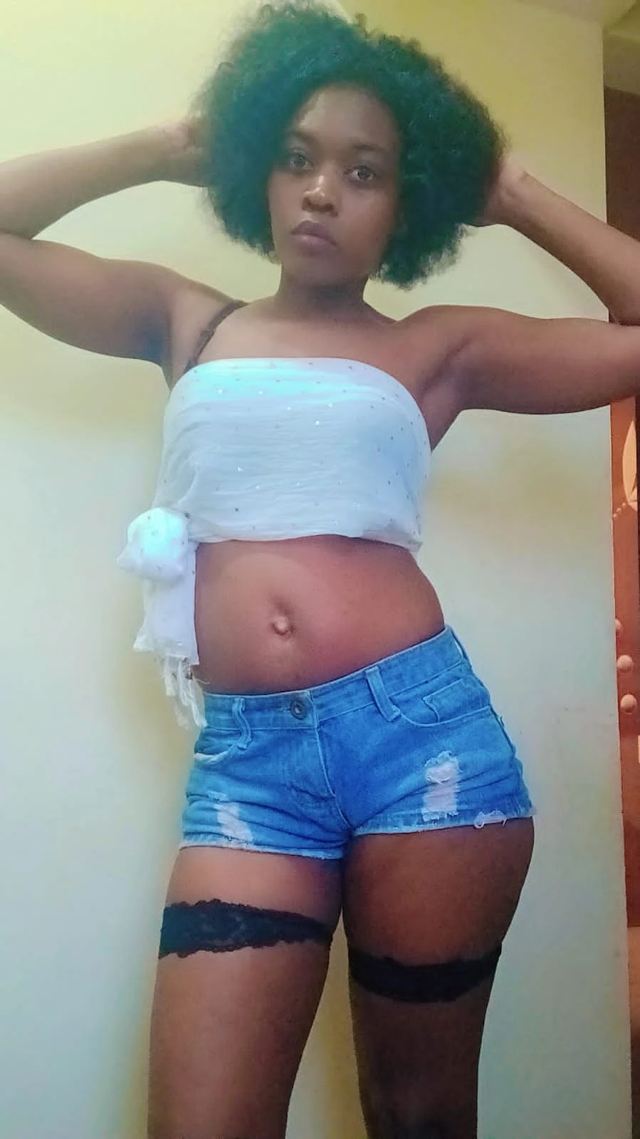 Young Super Tight African Girl Shallom – Burkinabe escort in Bangalore — 5 / 6