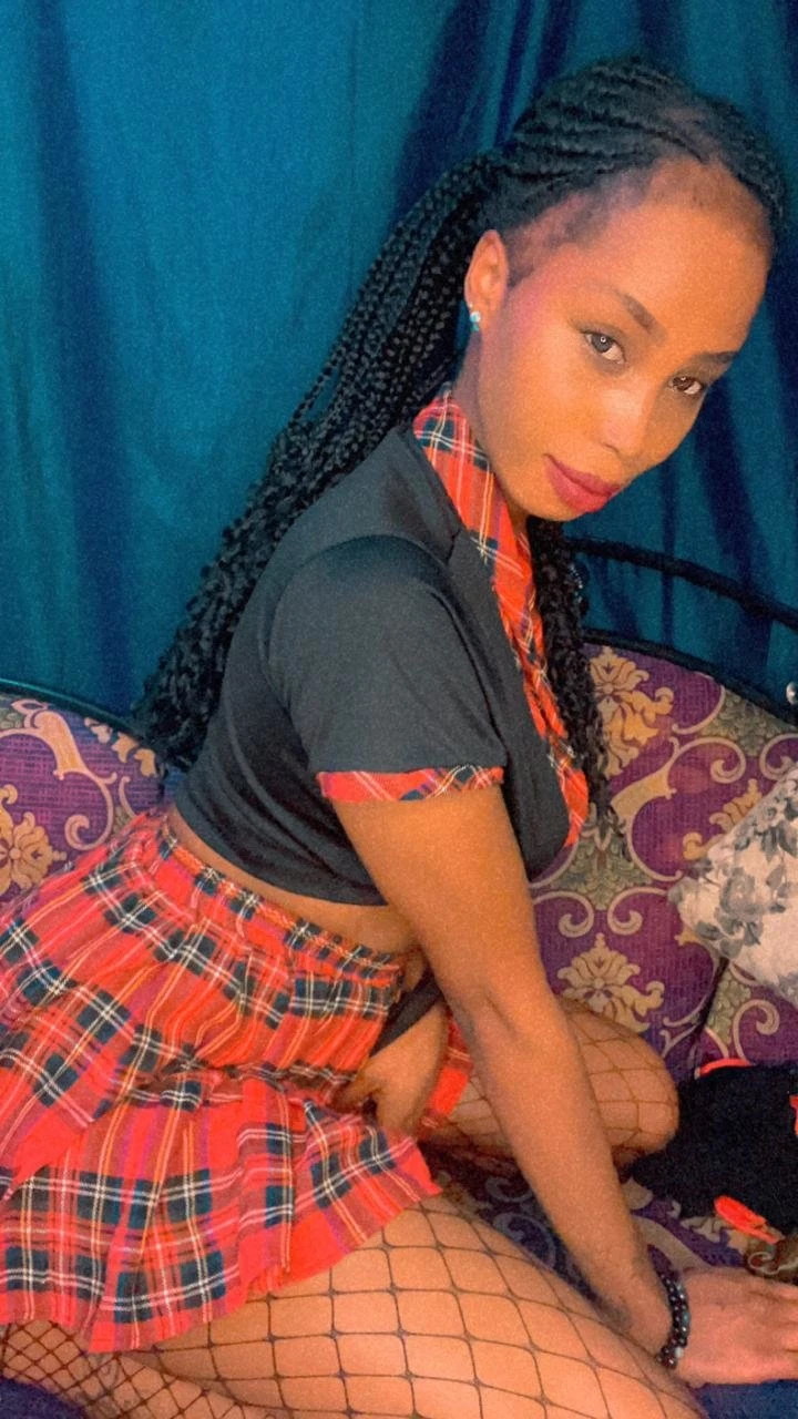 Lucia Bommanahalli – escort in Bangalore — 5 / 6