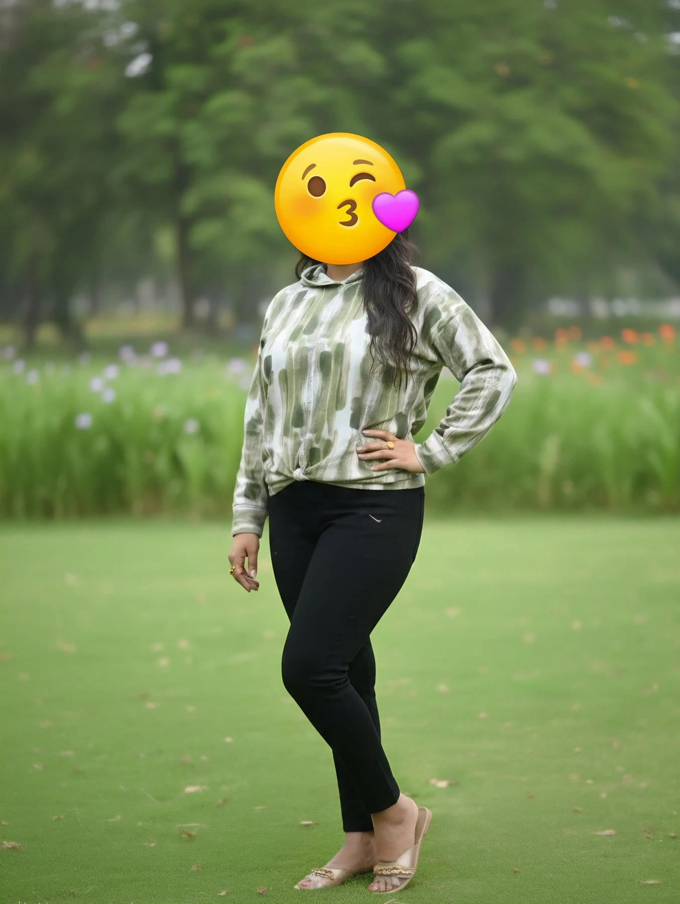 Pihu – Indian escort in Chandigarh — 3 / 5