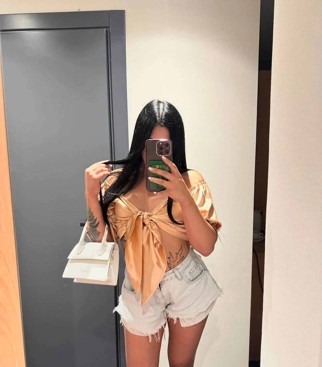 Yasmin Rear Ravish – Russian escort in Hong Kong — 3 / 9