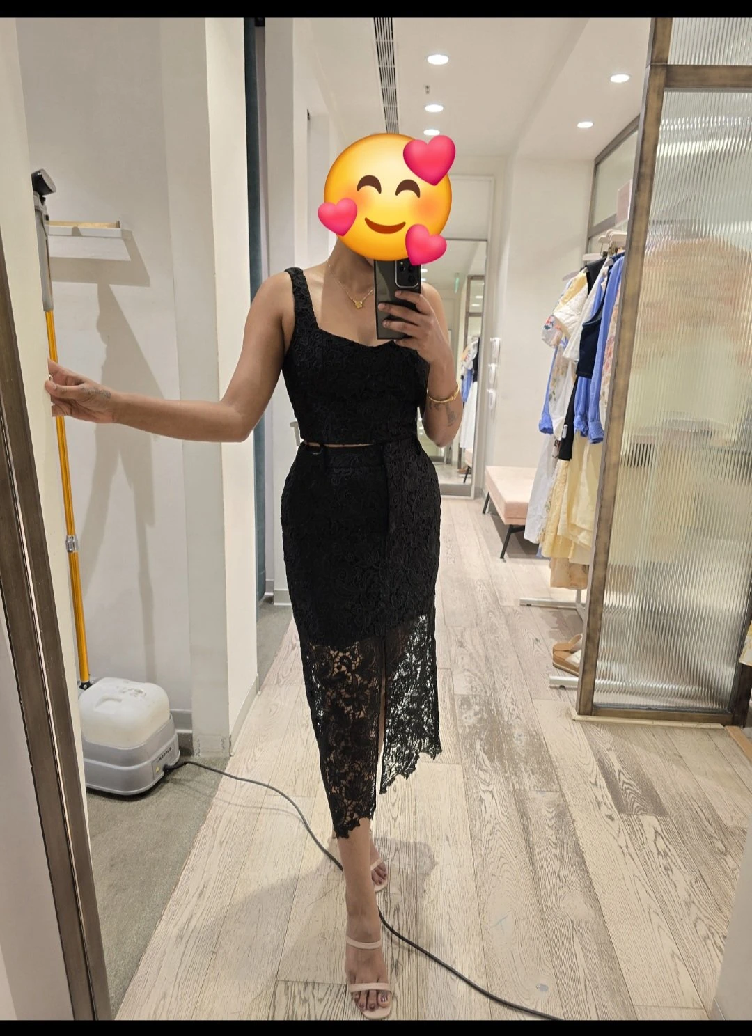 Kavya 6 – Indian escort in Bangalore — 4 / 6