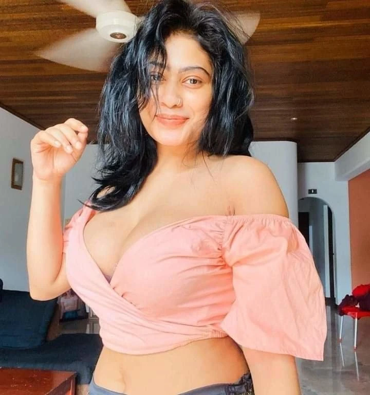 RIYA Real meeting – Indian escort in Chennai — 3 / 4