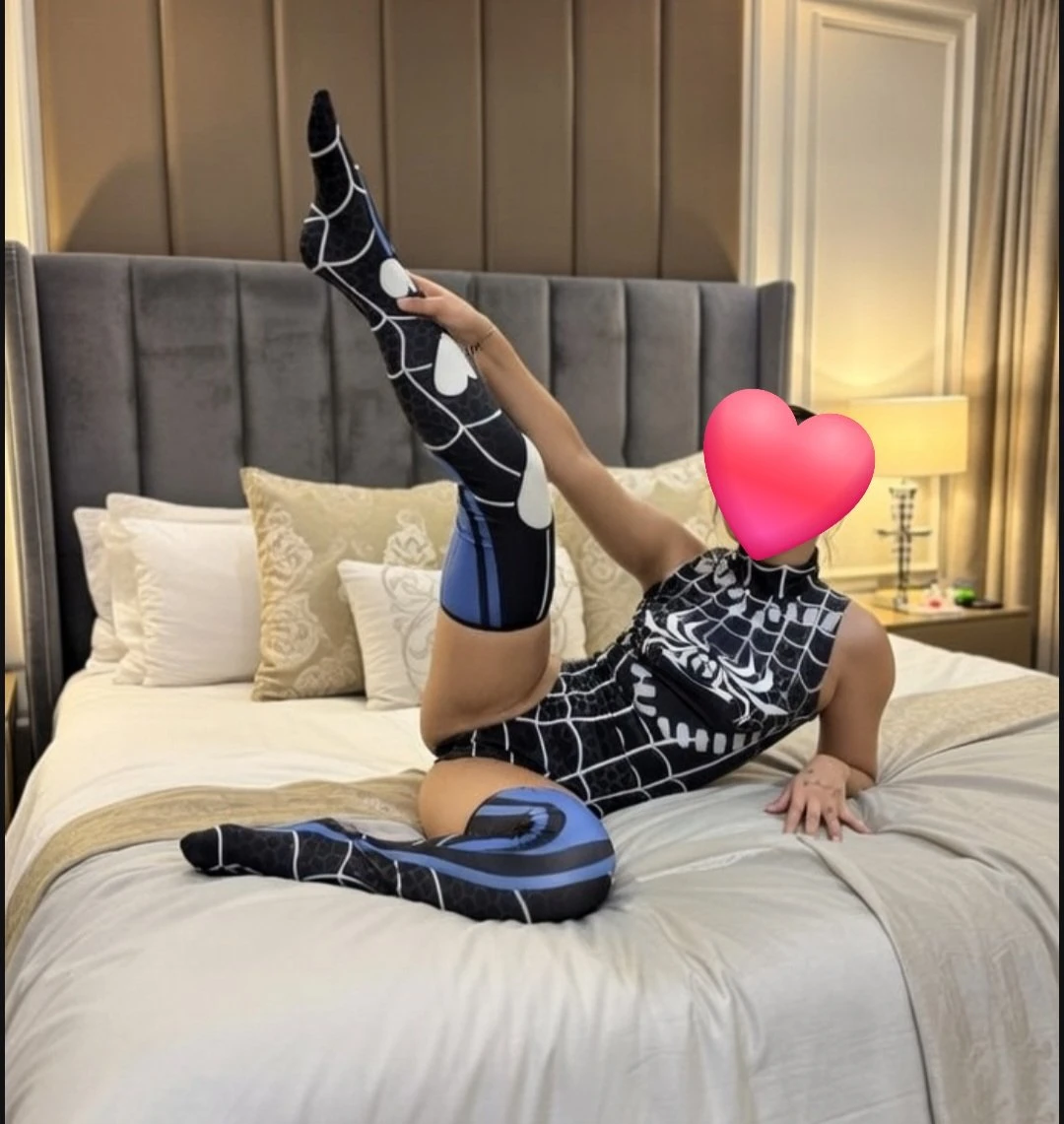 Suhani the Best Cam Girl in Town – Indian adult performer in Gurgaon — 4 / 7