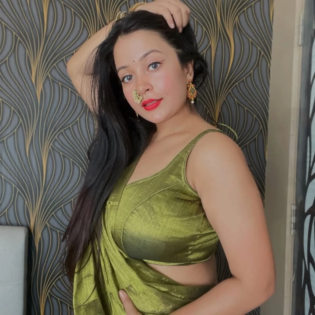 Kayra – Indian escort in Ahmedabad — 3 / 4