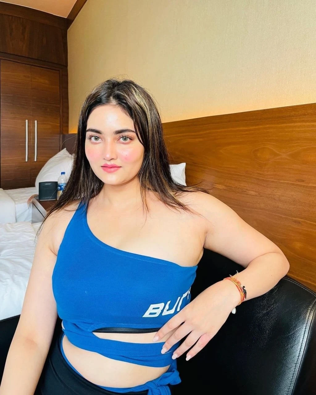 Kamini – Indian escort in Chennai — 2 / 3