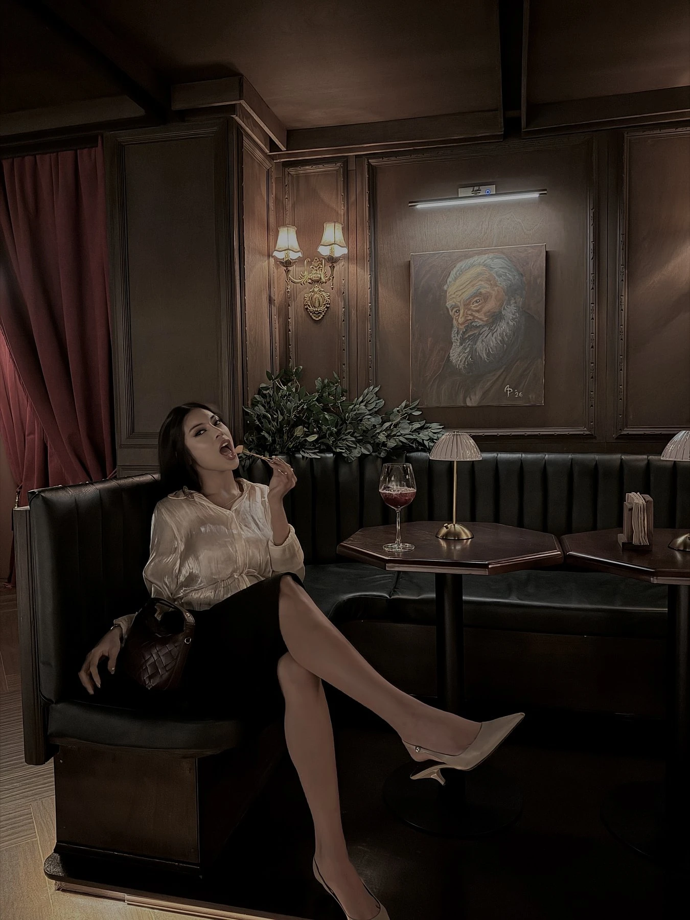 Kara – Moroccan escort in Hong Kong — 12 / 13