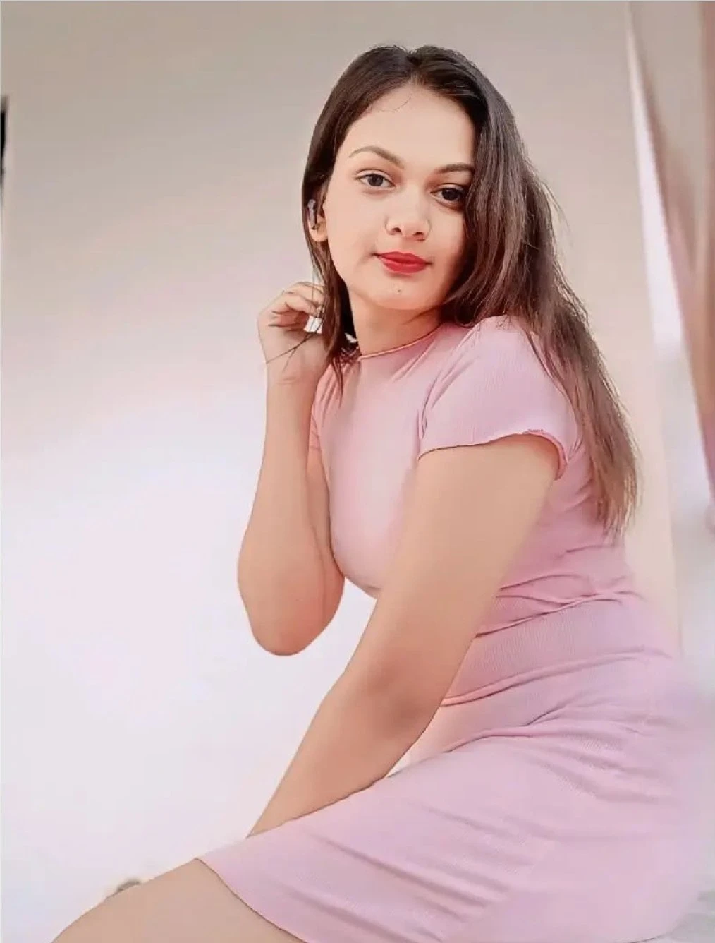 Vaishali – Indian escort in Dehradun, Uttarakhand — 3 / 4