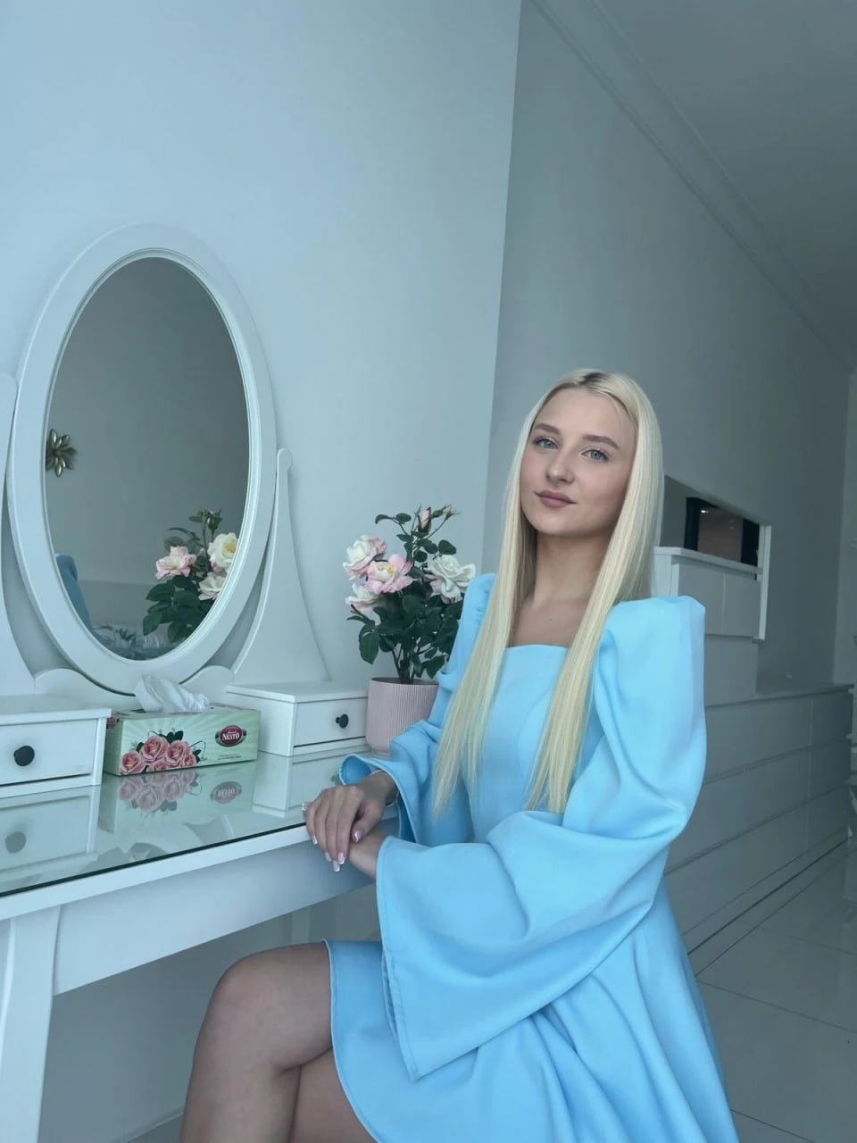 Arina Booty Beast – Russian escort in Hong Kong — 2 / 11