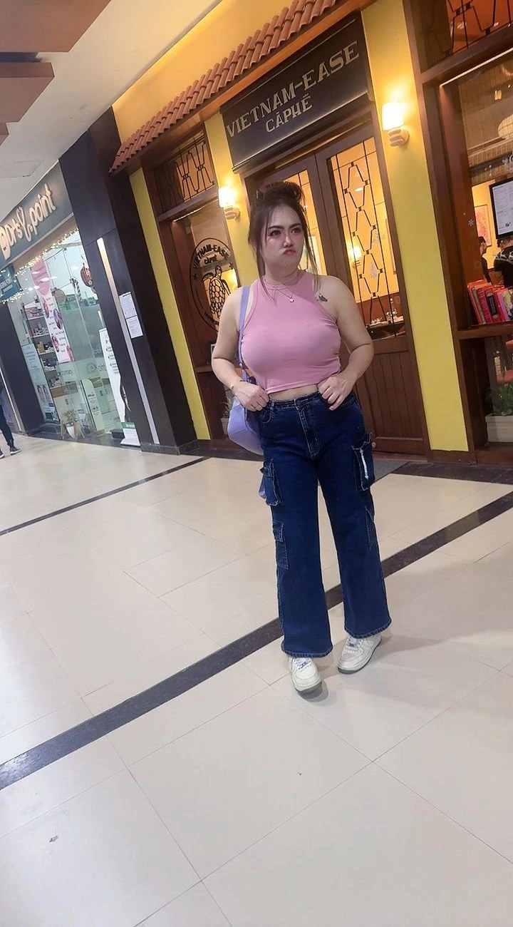 Julie – Thai escort in Gurgaon — 6 / 14
