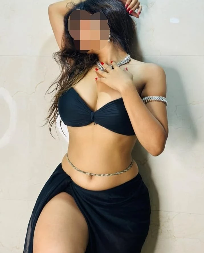 Indigo Airhostess. Real Meet. Cam – Indian escort in Bangalore — 7 / 30