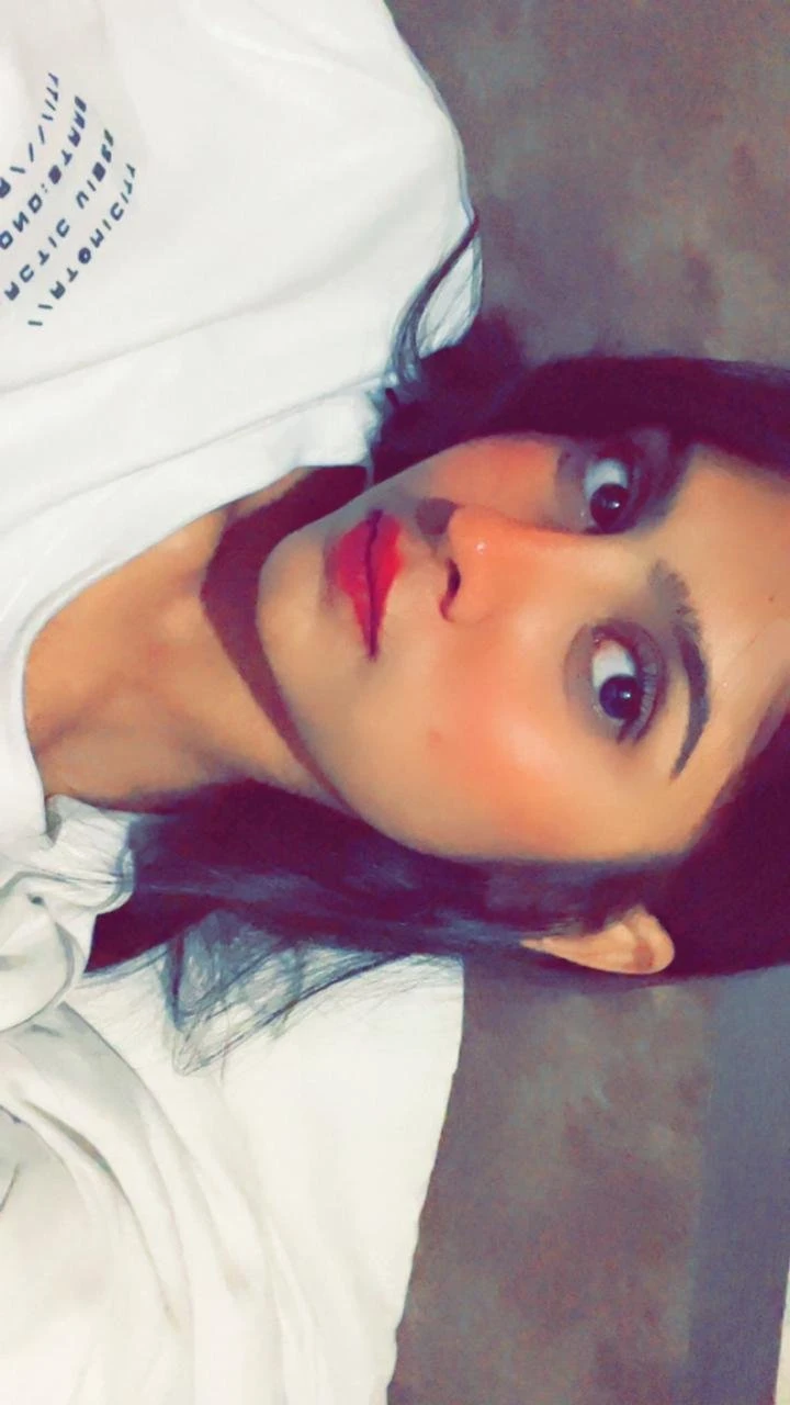 Zara – Indian escort in Bangalore — 5 / 8