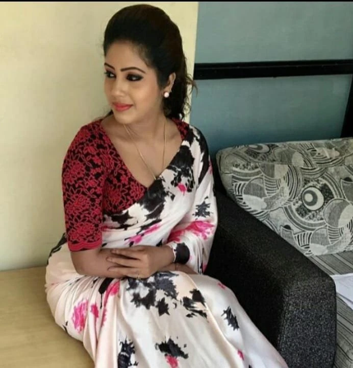 Shreya Bhanu – Indian escort in Bangalore, Escort, Banga