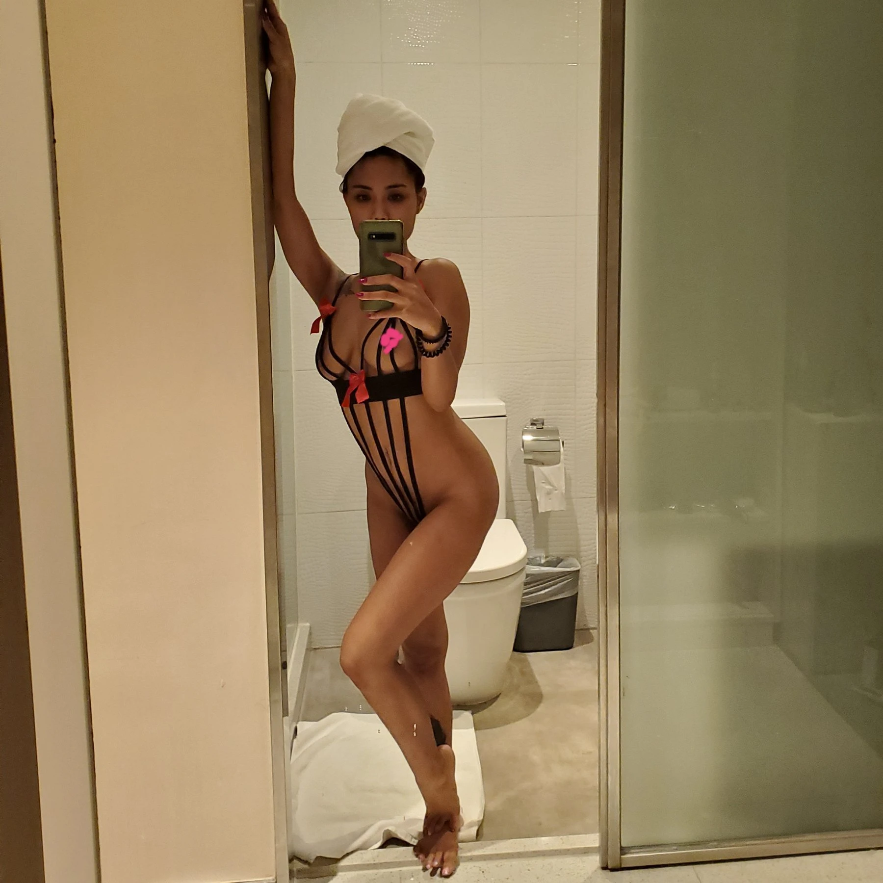 Yan Meya – Indonesian escort in Hong Kong — 4 / 7