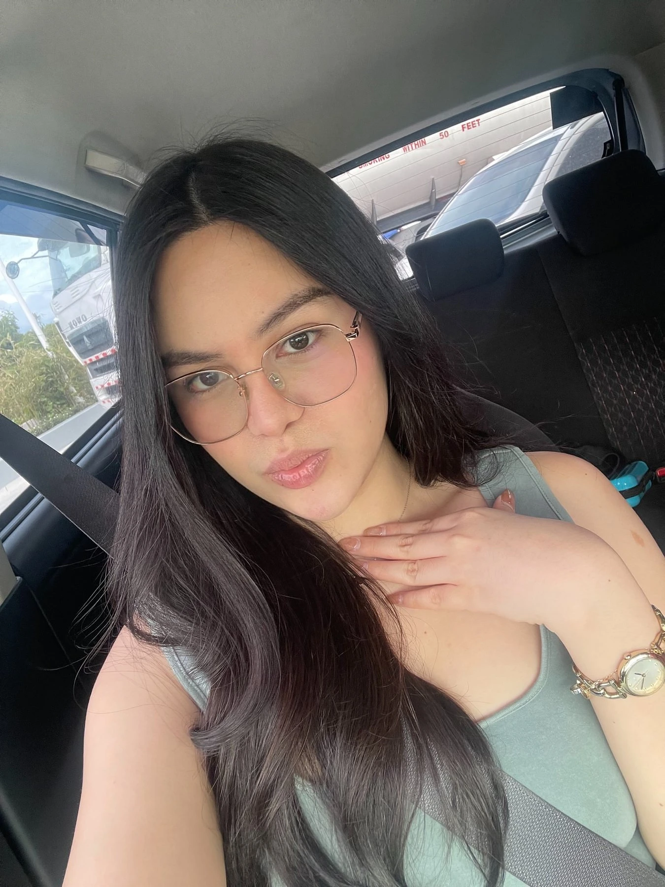 Divyani – Indian escort in Ahmedabad — 1 / 3
